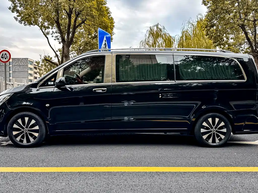 Mercedes-Benz Vito 2024 — фото 29