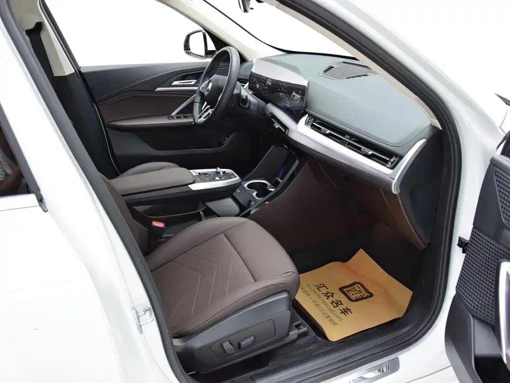 BMW X1 2025 — фото 17
