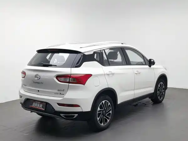 GAC Trumpchi GS4 2016
