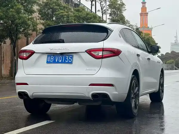 Maserati Levante 2017
