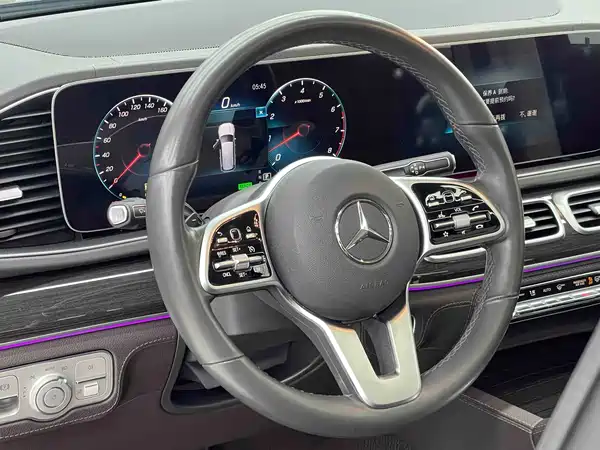 Mercedes-Benz GLS 2020