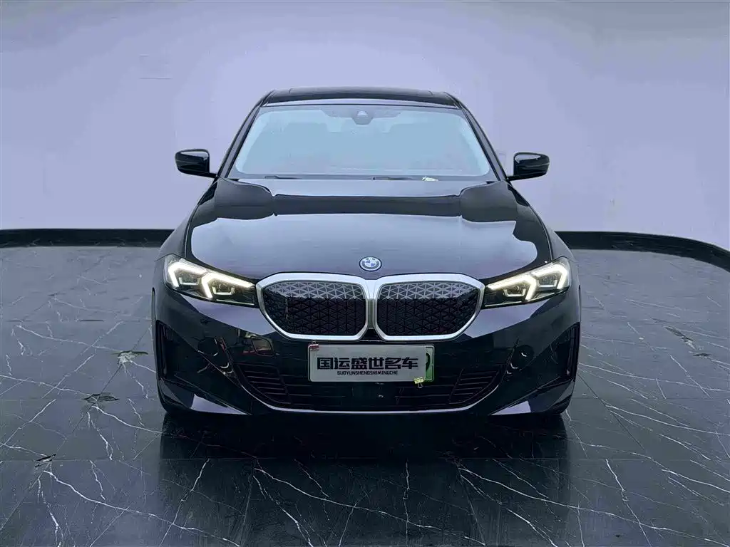 BMW i3 2025