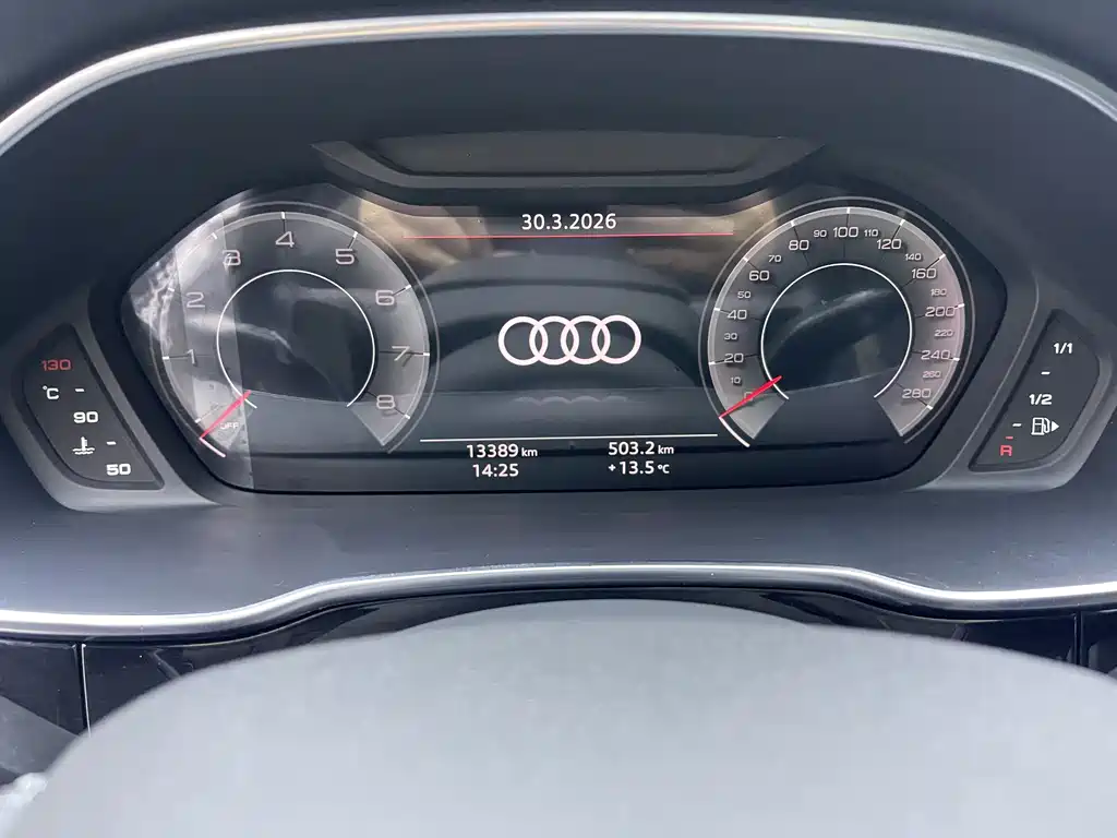 Audi Q3 2024 — фото 12