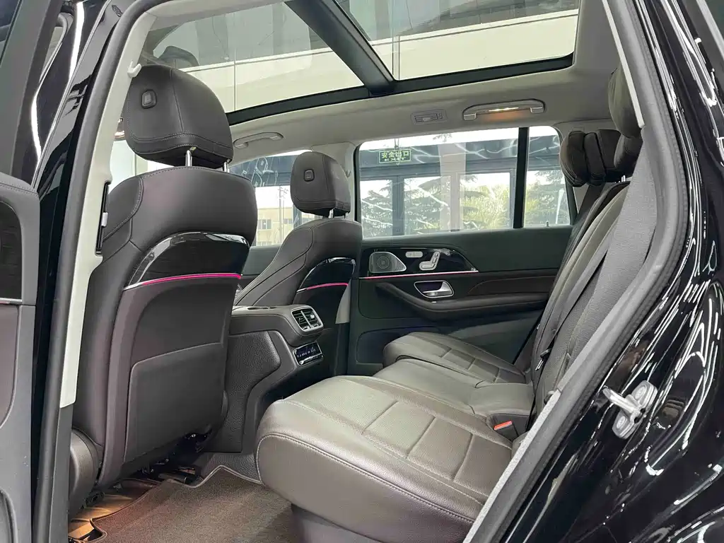 Mercedes-Benz GLS 2020 — фото 18