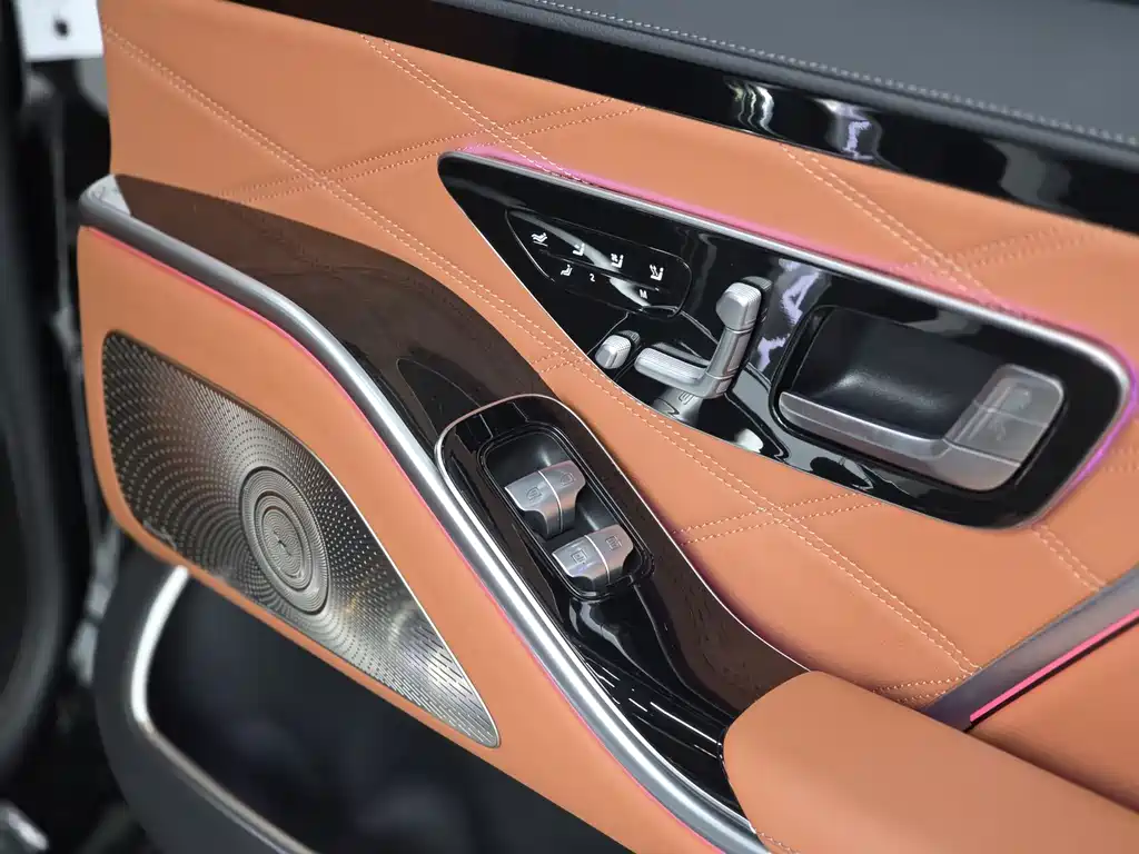 Mercedes-Benz Maybach S-Class 2021 — фото 24