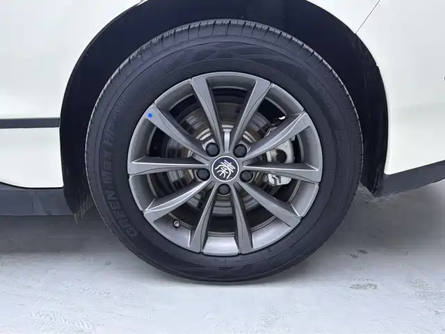 BYD Qin L 2025 — фото 15