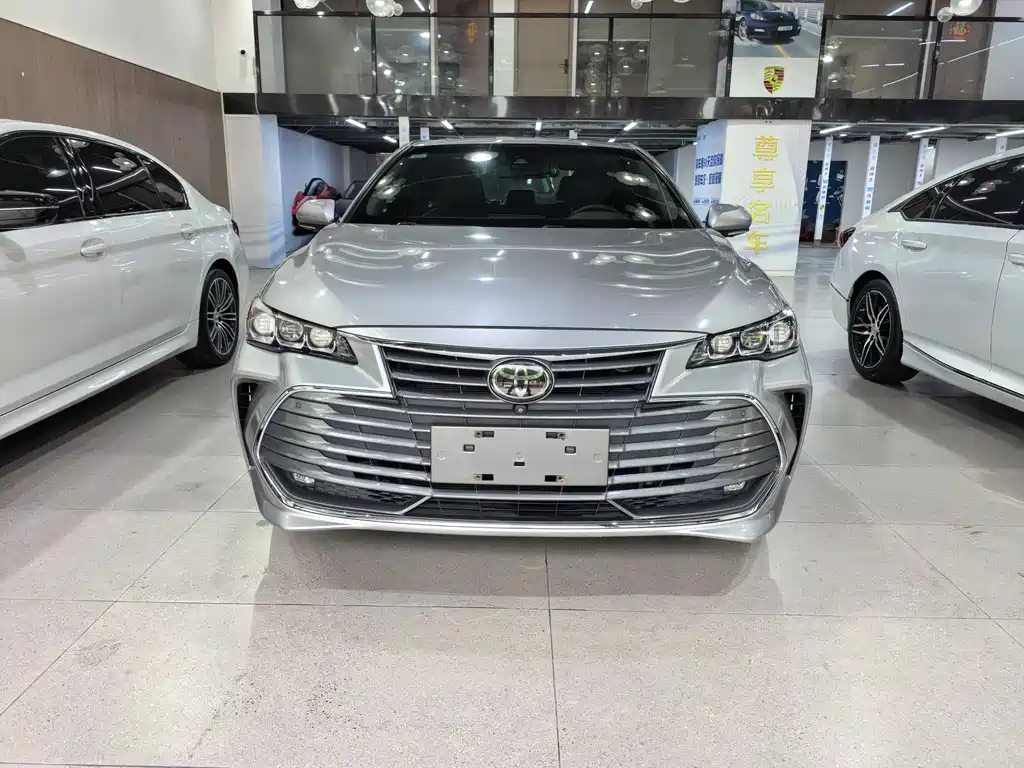 Toyota Avalon 2020 — фото 2