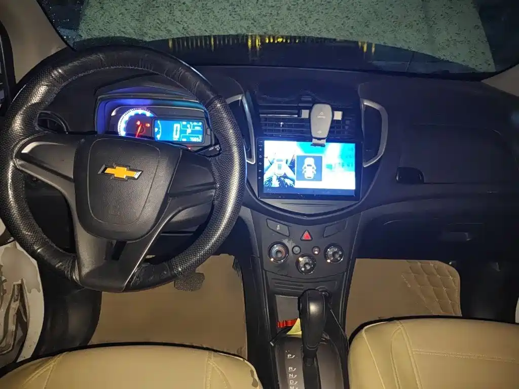 Chevrolet Trax 2015 — фото 5
