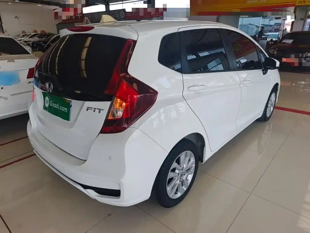 Honda Fit 2019 — фото 7