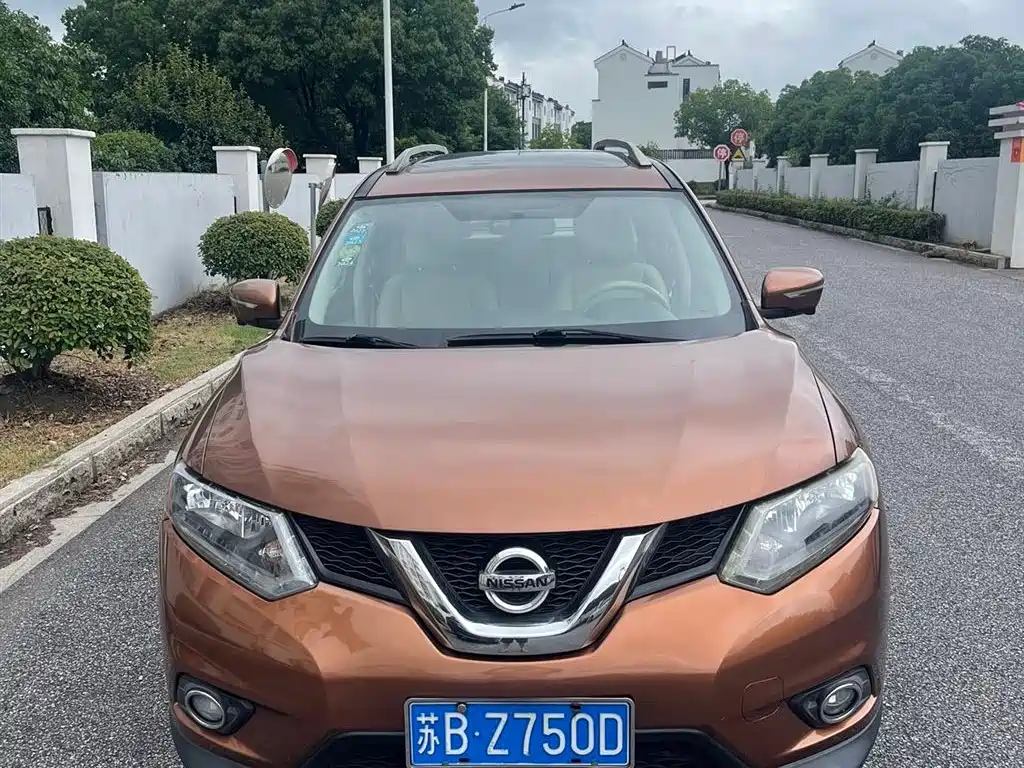 Nissan X-Trail 2014