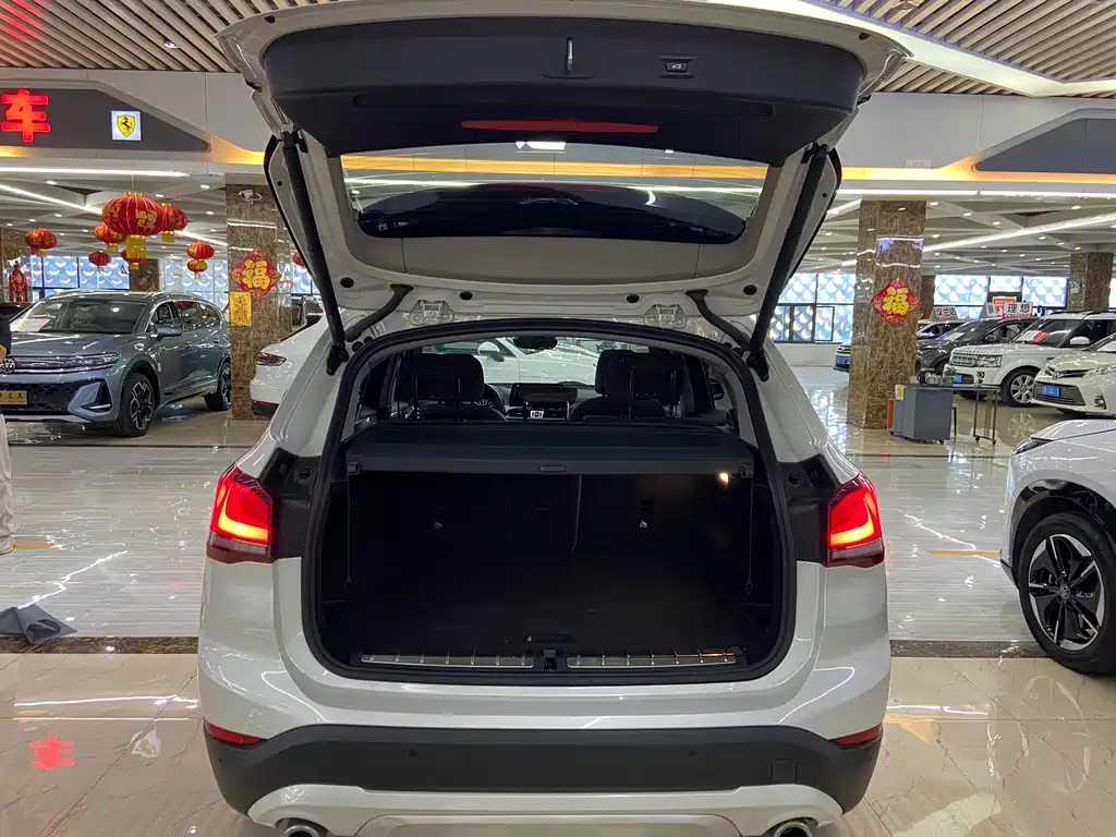 BMW X1 2022 — фото 12