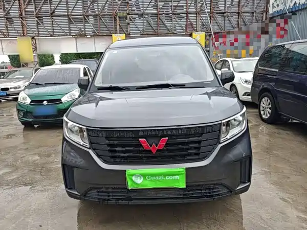 Wuling Journey 2022