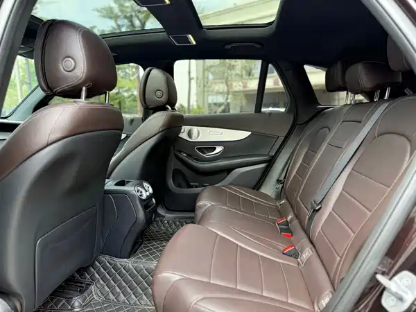 Mercedes-Benz GLC 2021