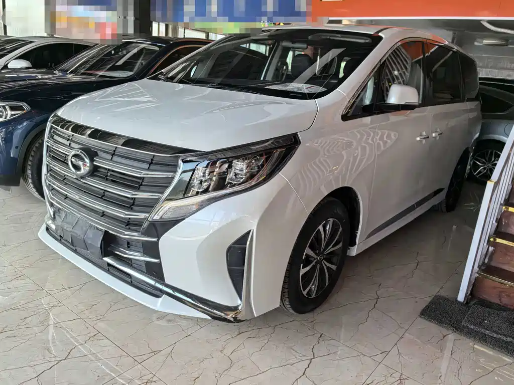 GAC Trumpchi M8 2023 — фото 1