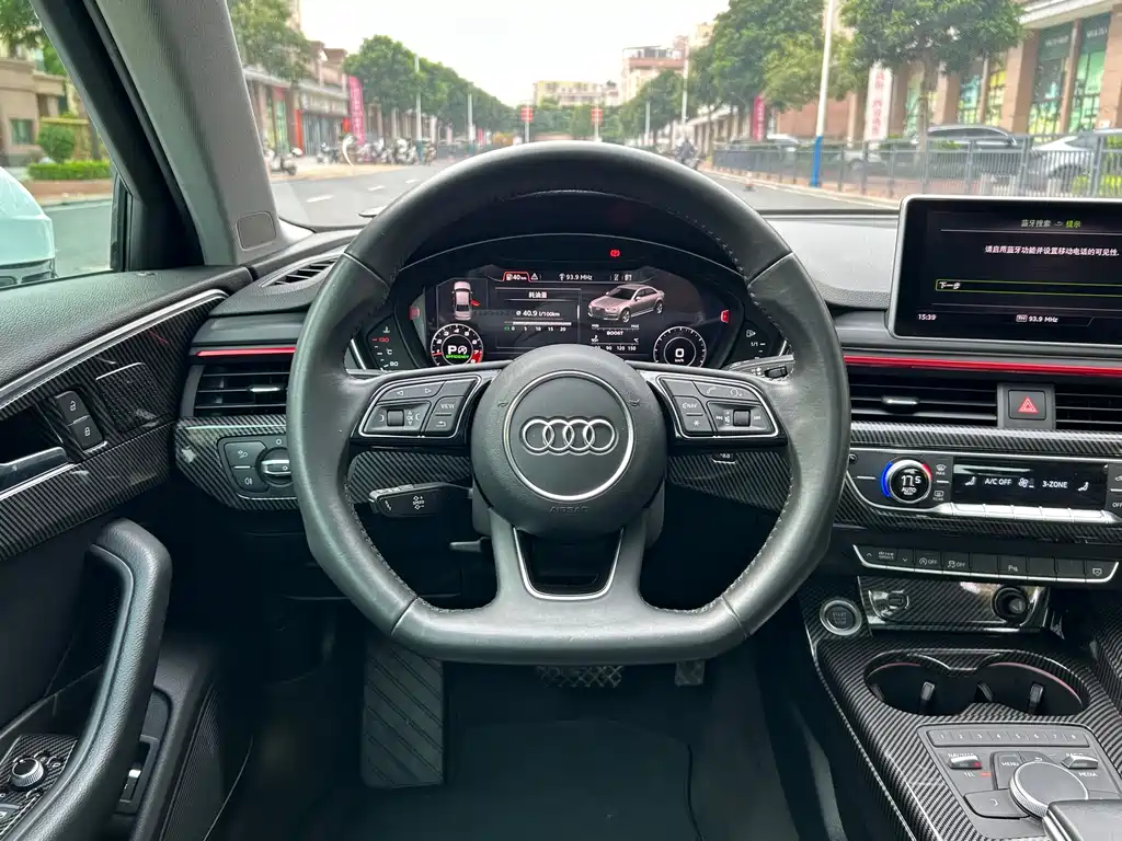 Audi A4L 2019 — фото 21