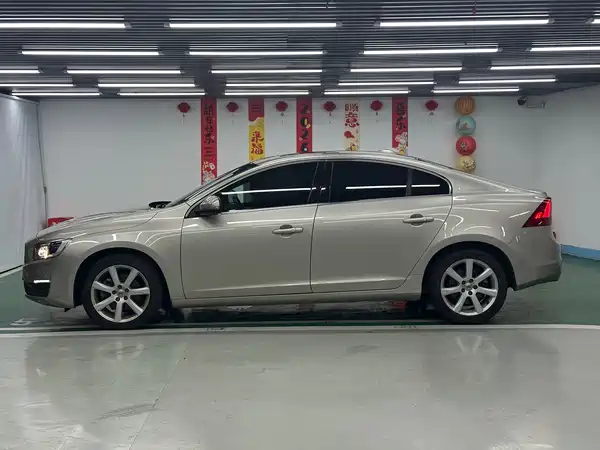 Volvo S60 2017