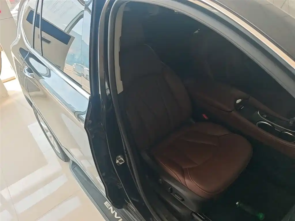 Buick Envision Plus 2019 — фото 25
