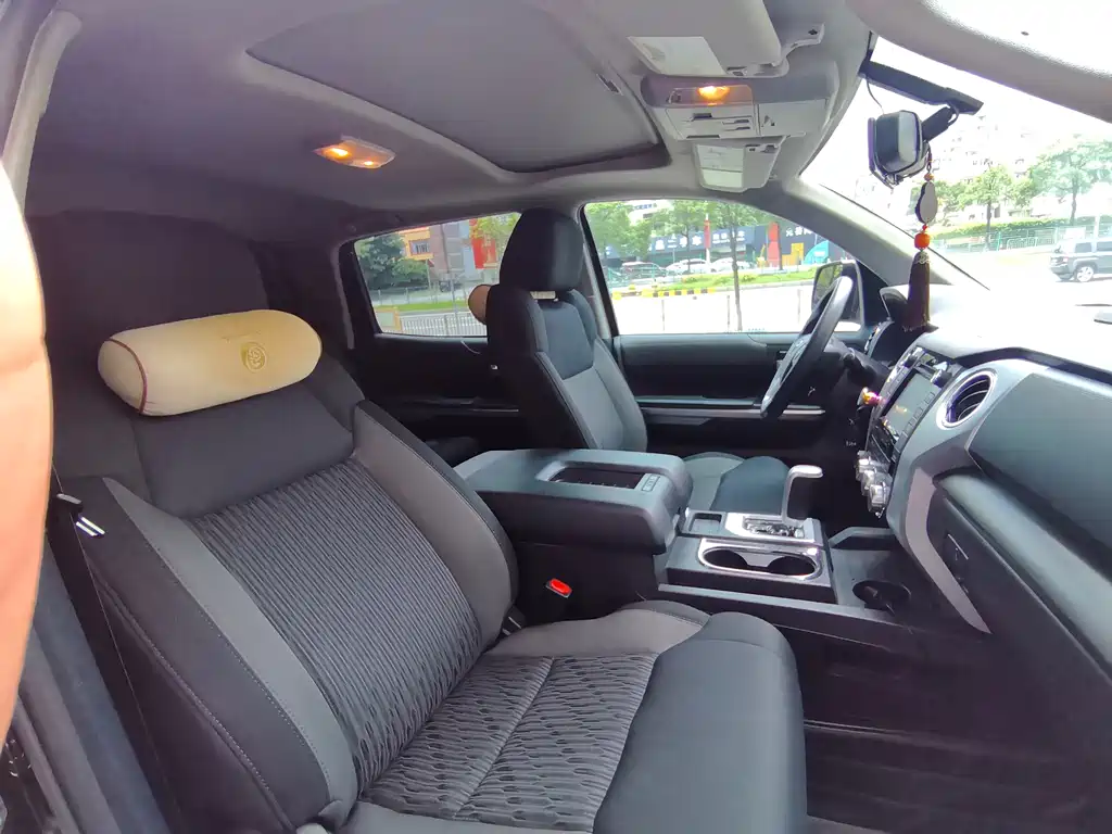 Toyota Tantu 2015 — фото 10