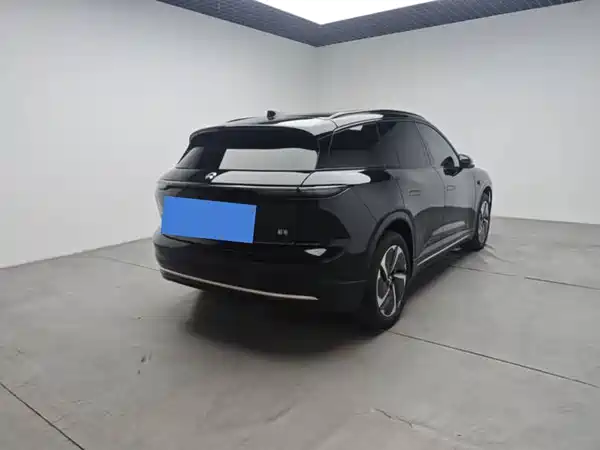 NIO ES6 2024