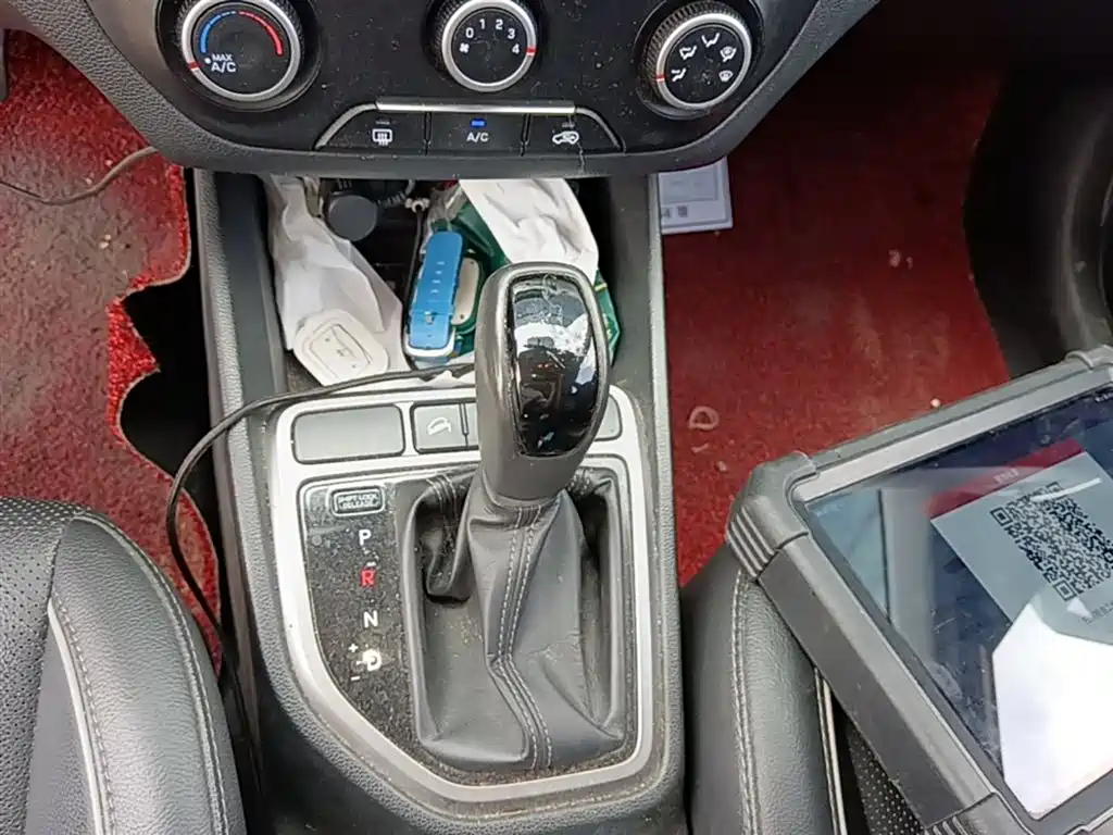 Hyundai ix25 2015 — фото 14