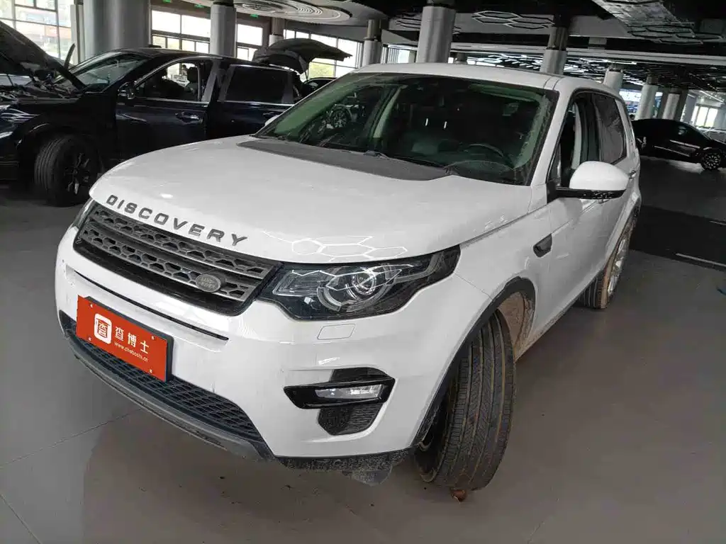 Land Rover Discovery Sport 2017 — фото 1