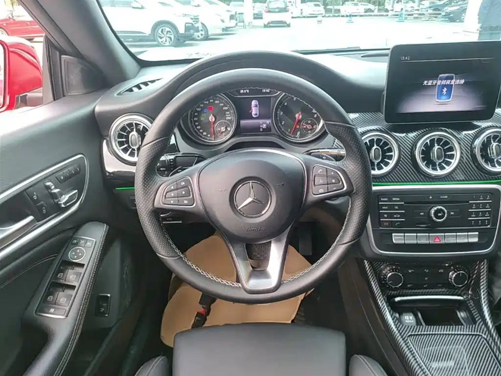 Mercedes-Benz CLA 2018 — фото 11