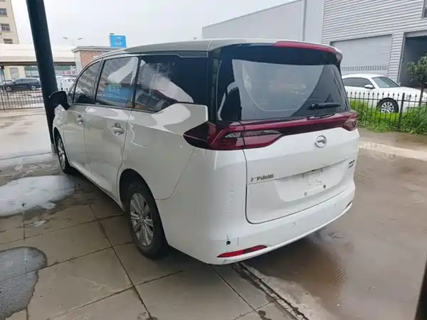 GAC Trumpchi M6 2020