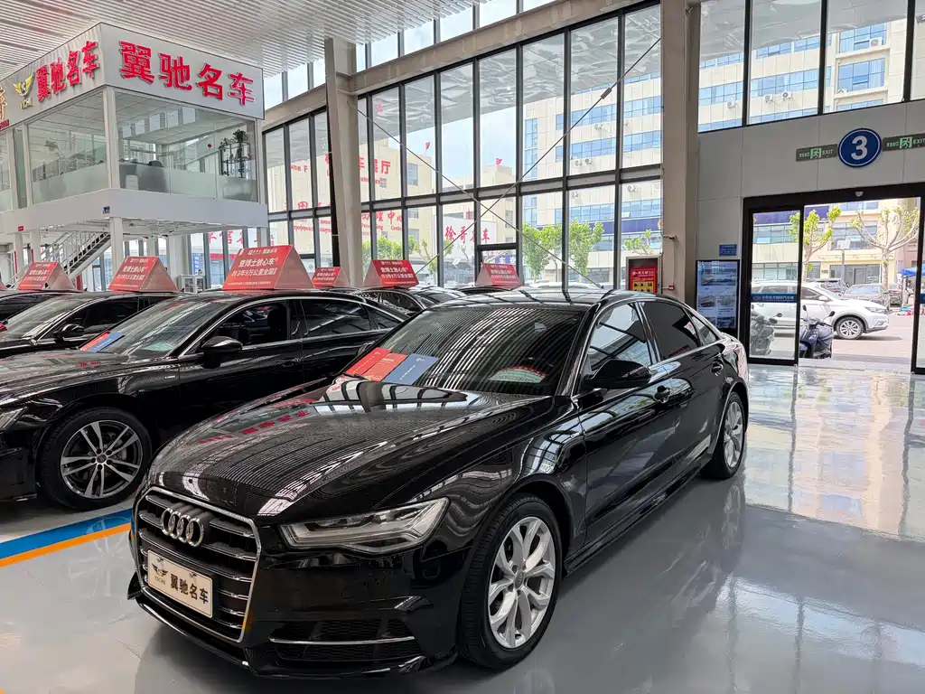 Audi A6L 2018 — фото 1