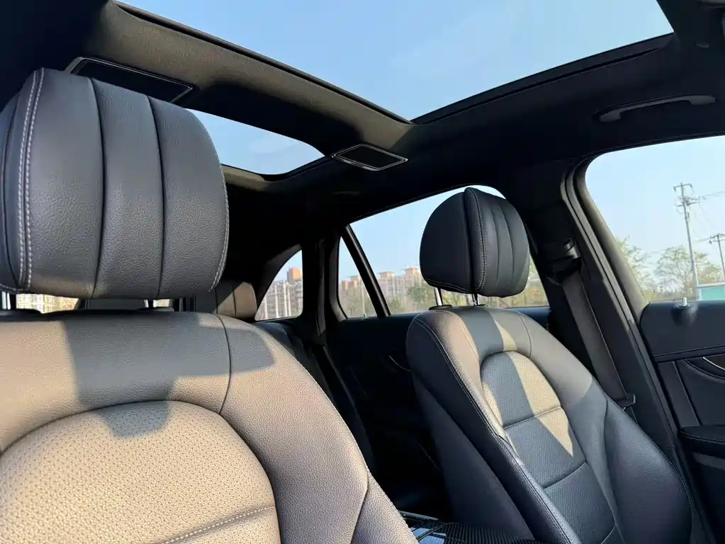 Mercedes-Benz GLC 2020 — фото 14