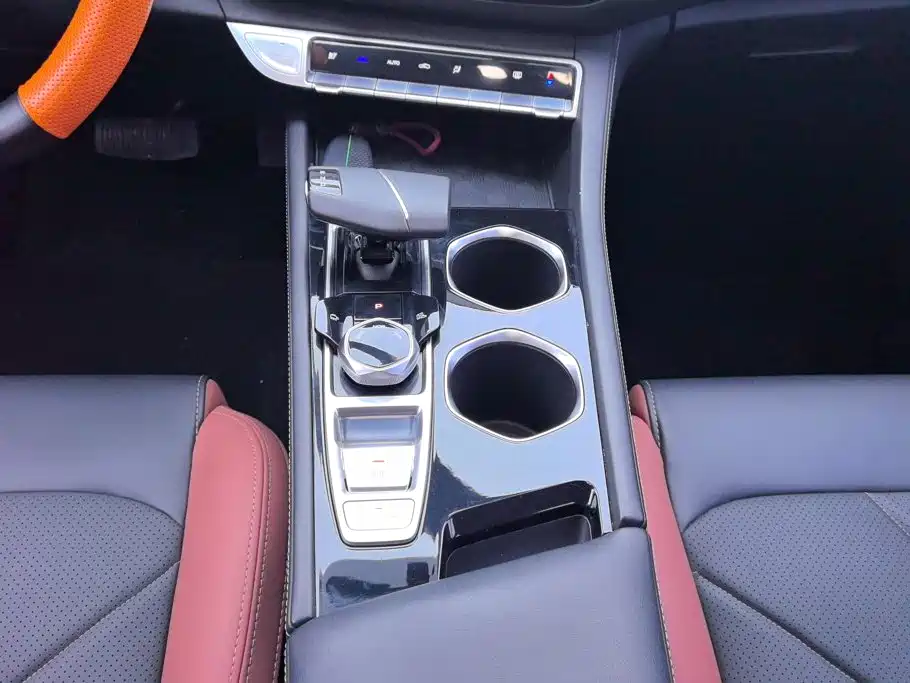 Changan Escape 2023 — фото 16