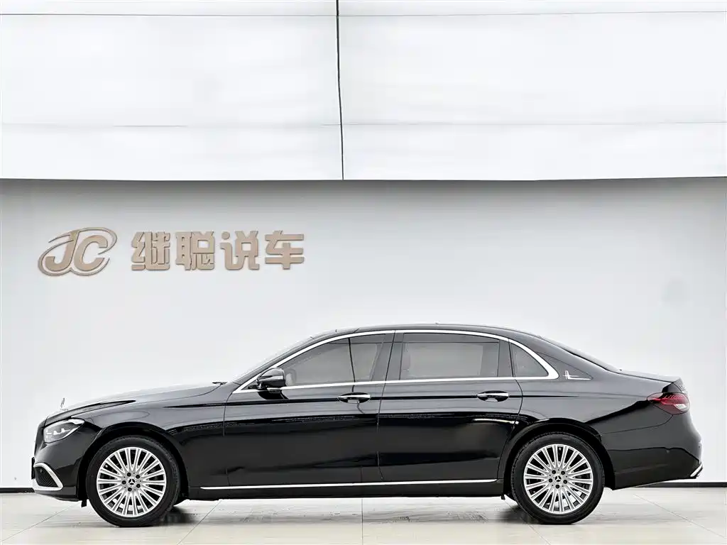 Mercedes-Benz E-Class 2021 — фото 3