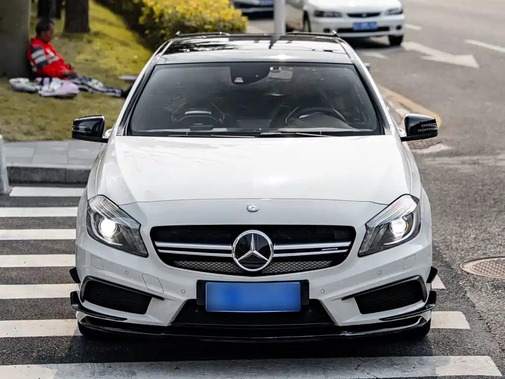 Mercedes-Benz A-Class AMG 2015 — фото 2