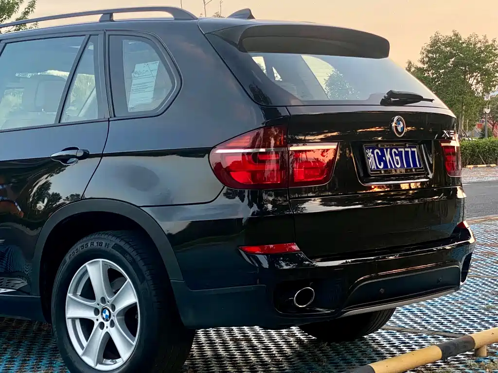BMW X5 2011 — фото 21