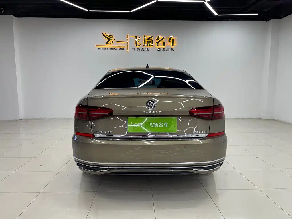Volkswagen Passat 2019 — фото 18