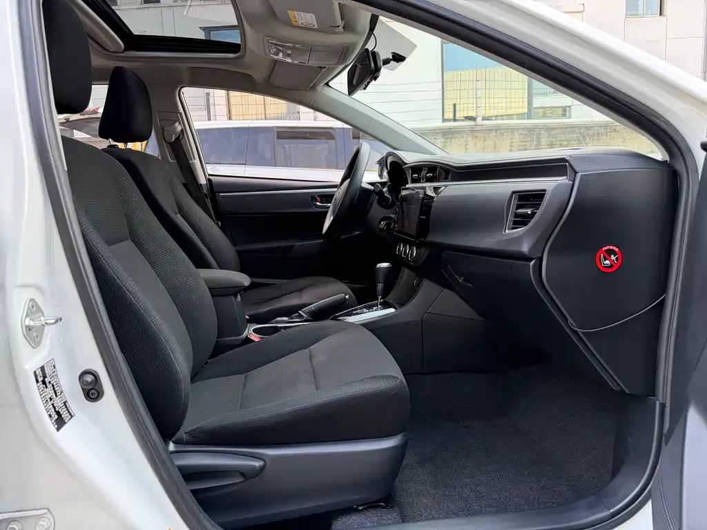 Toyota Levin 2016 — фото 11