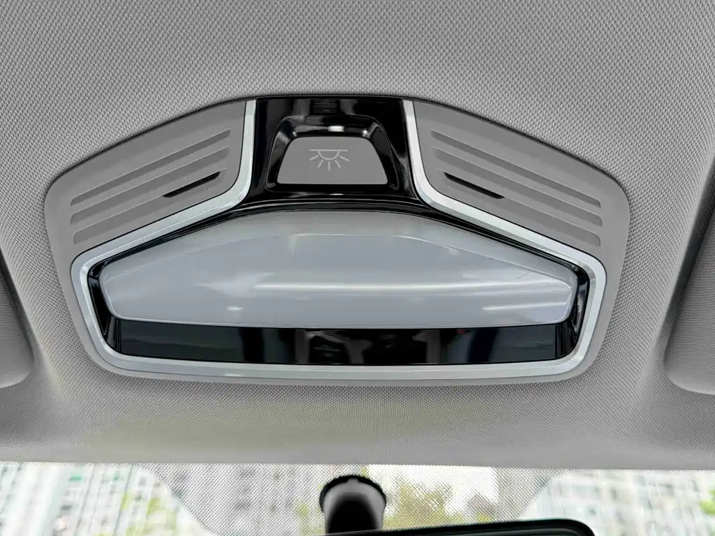 Geely Emgrand 2022 — фото 22