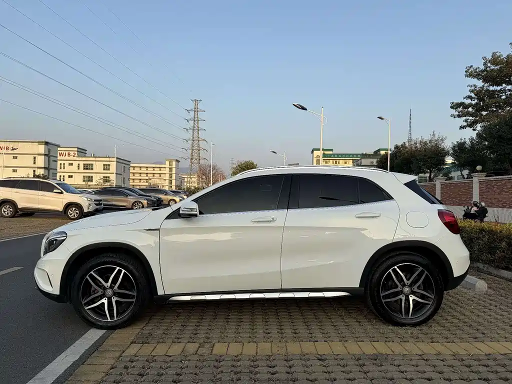 Mercedes-Benz GLA 2017 — фото 4