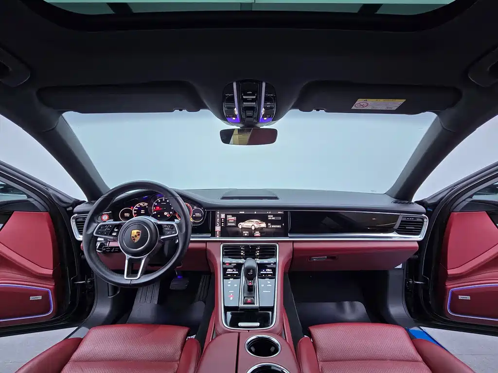 Porsche Panamera 2017 — фото 14