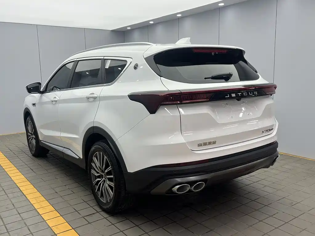 Jetour X70 PLUS 2023 — фото 4