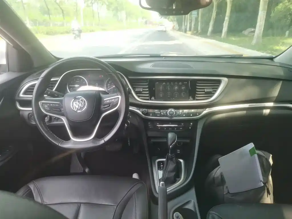 Buick Excelle 2020 — фото 10