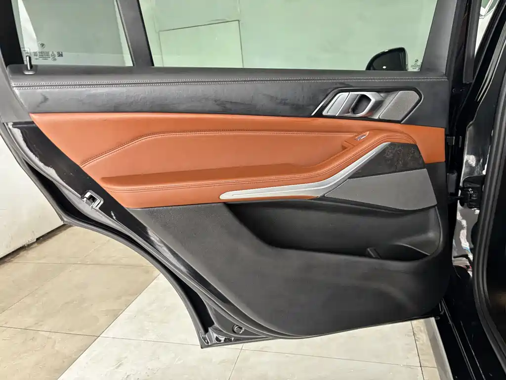 BMW X7 2023 — фото 22