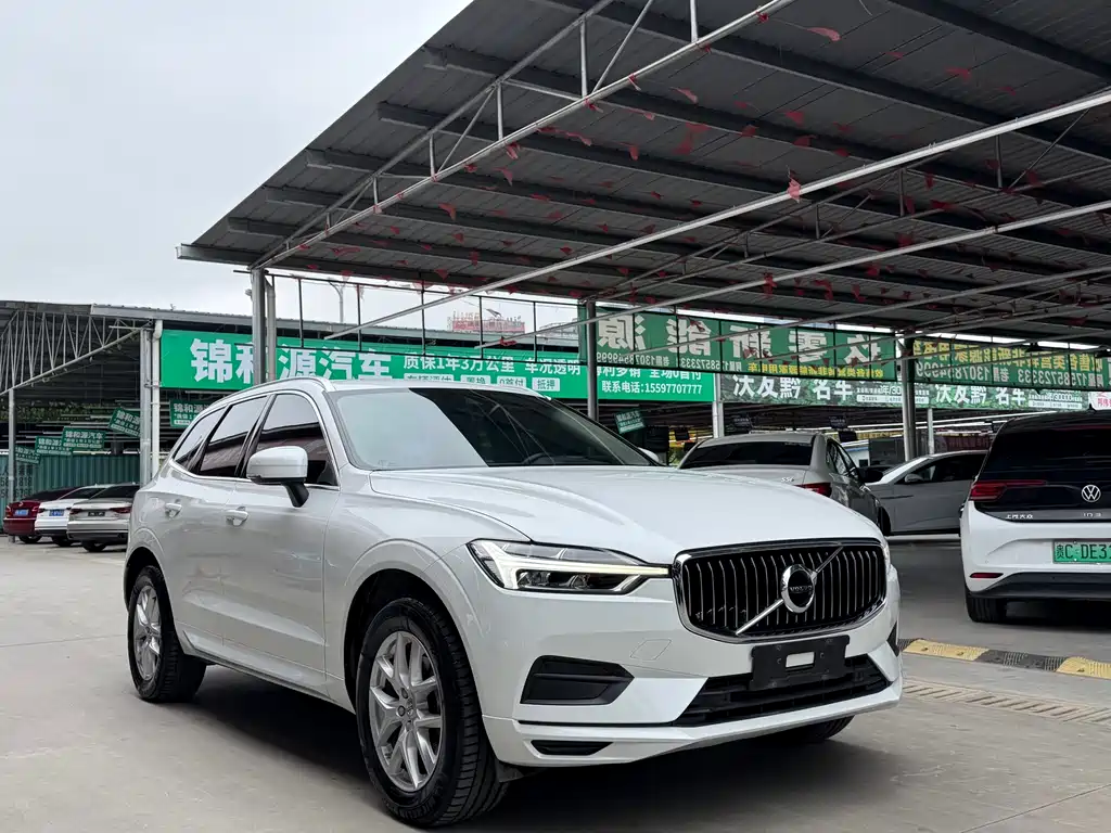 Volvo XC60 2019 — фото 3