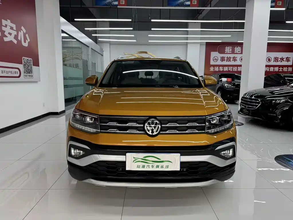 Volkswagen T-Cross 2020 — фото 2
