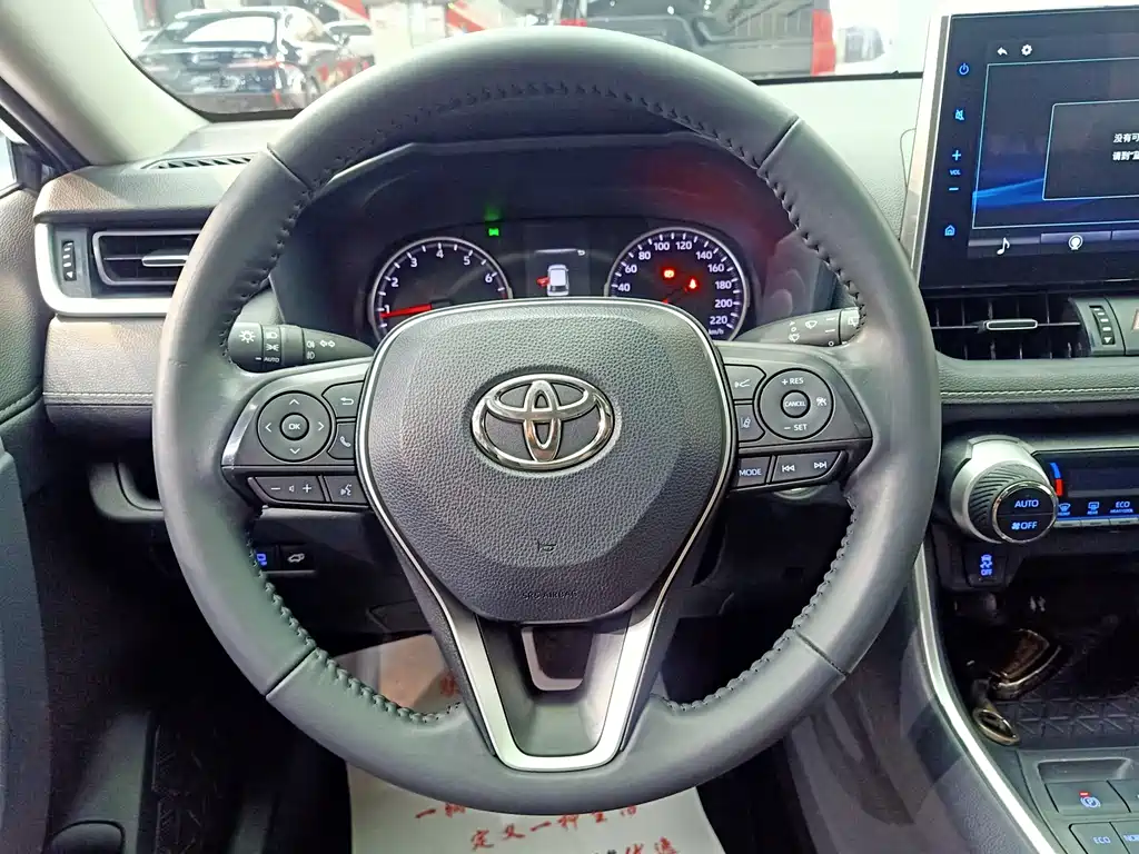 Toyota Wildlander 2022 — фото 19