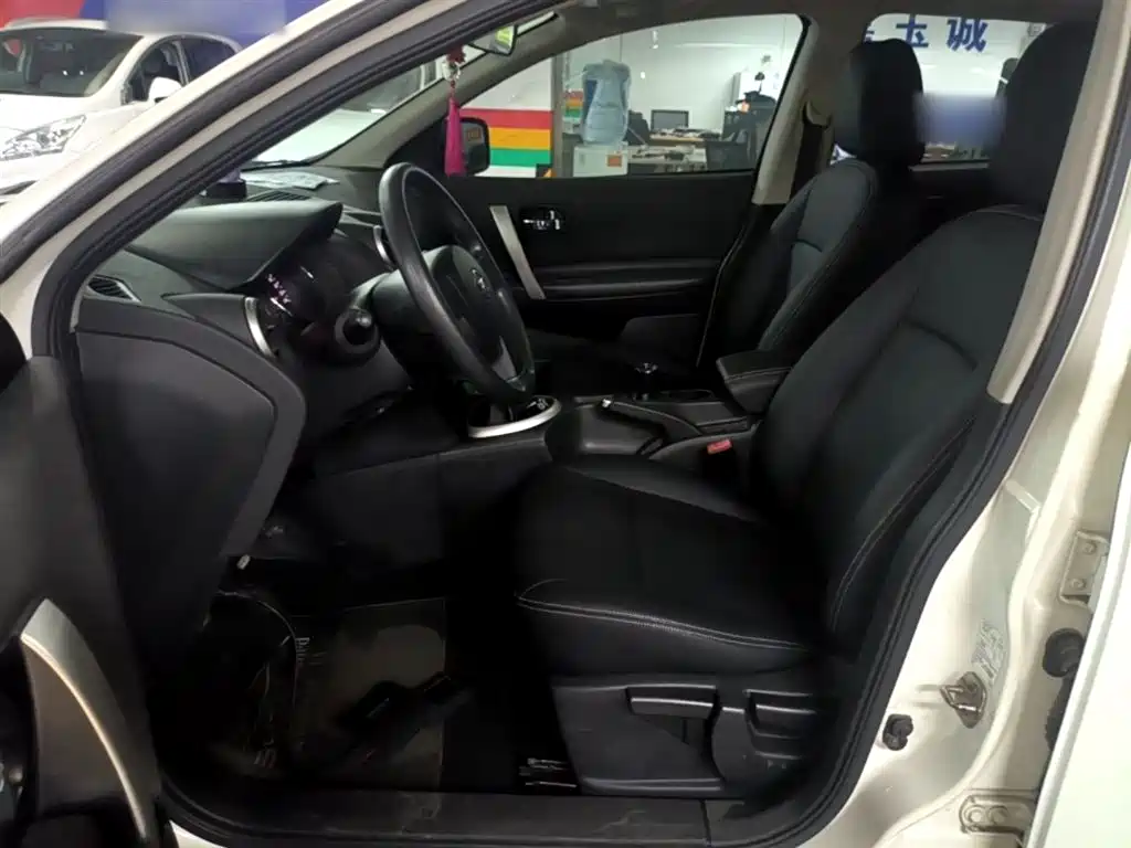 Nissan Qashqai 2015 — фото 15