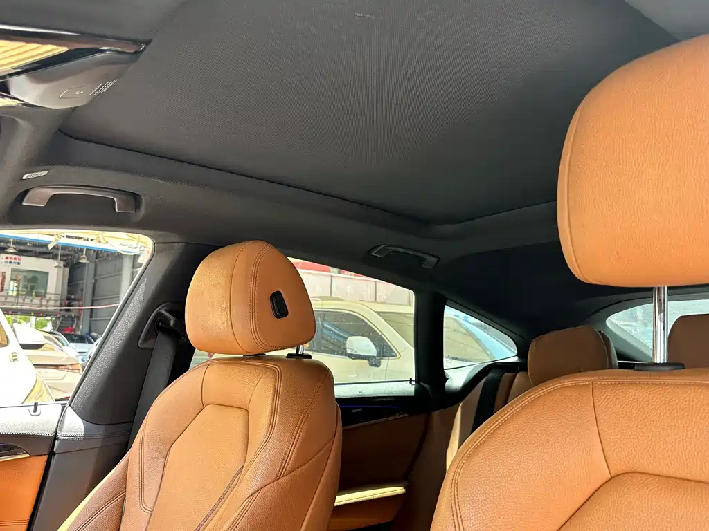 BMW 6 Series GT 2019 — фото 14