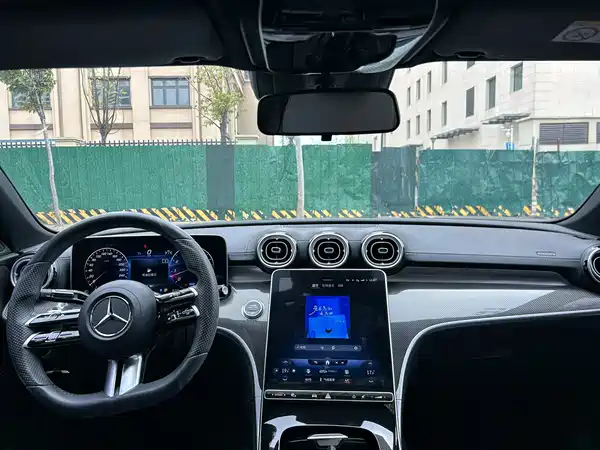 Mercedes-Benz C-Class 2022