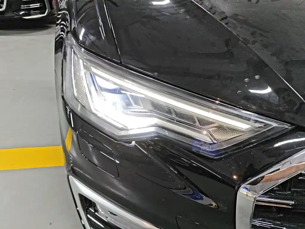 Audi A6L 2022 — фото 13