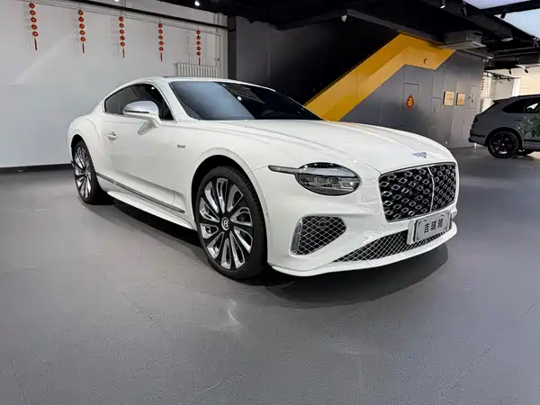 Bentley Continental Plug-In Hybrid 2025
