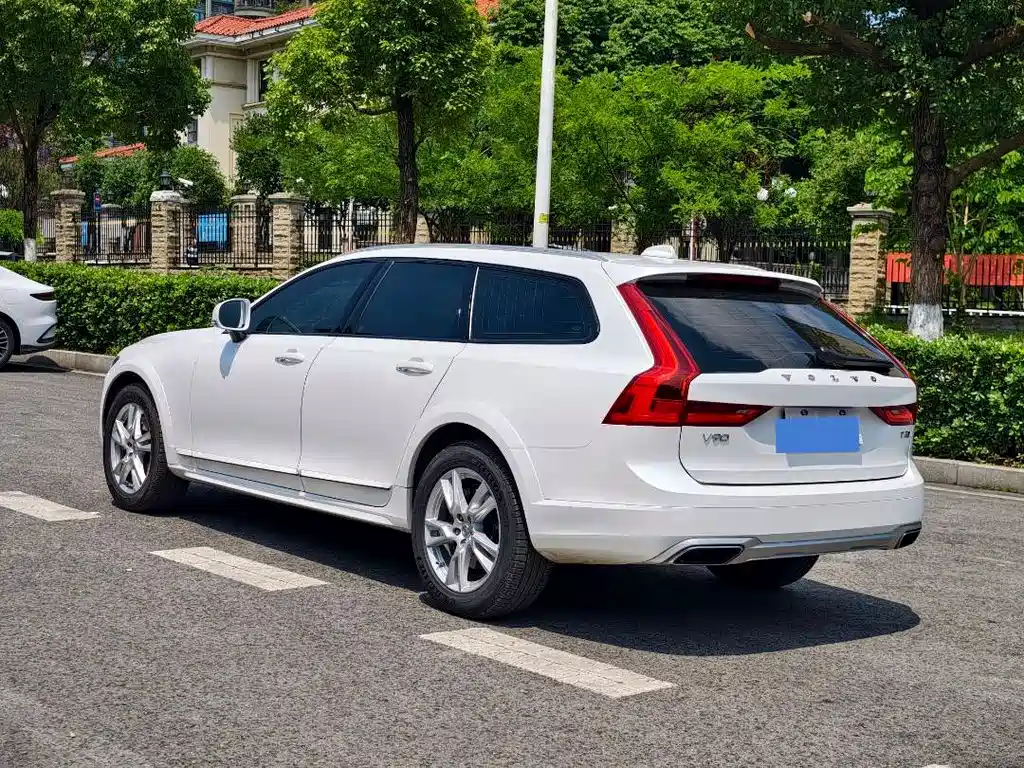 Volvo V90 2019 — фото 5